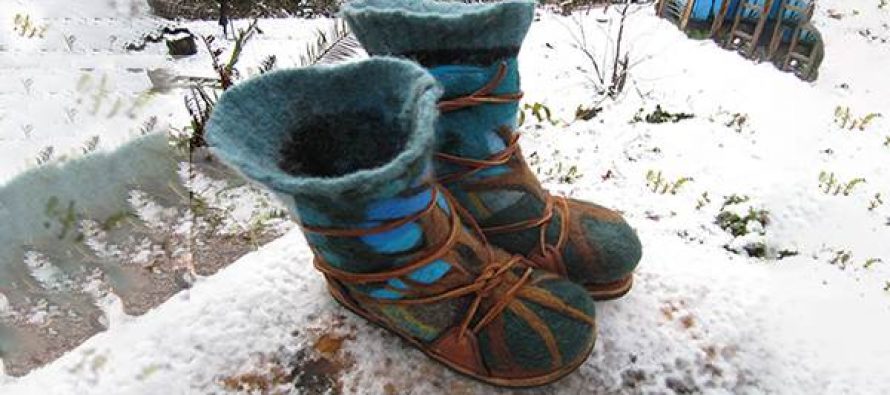 wool snow boots