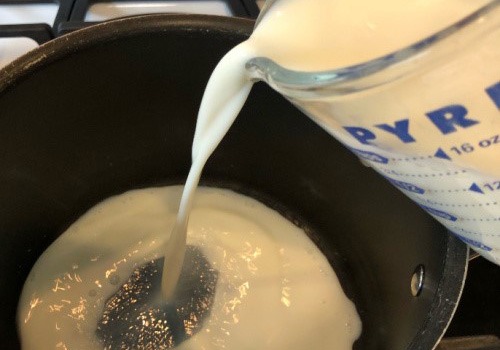 DIY Condensed Milk Recipe That Can Last More Than 2 Years